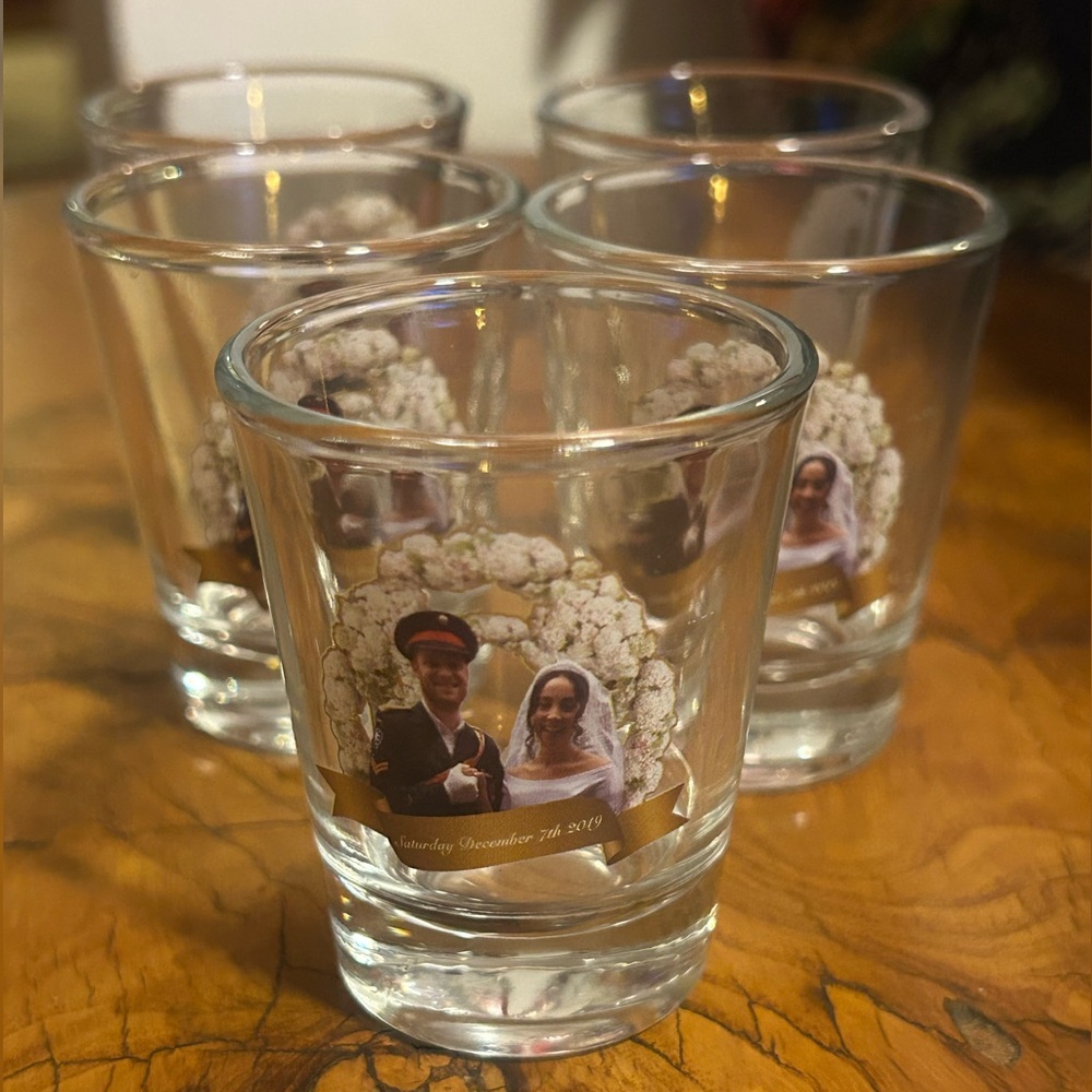 🇬🇧 MEGHAN & HARRY Royal Wedding Novelty Shot Glass Set of 5